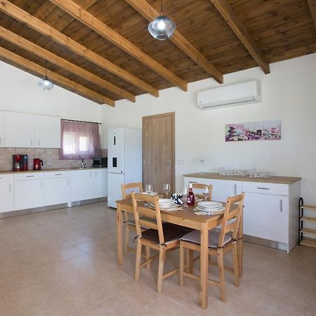 Serenity Studio Beach Home Afandou Exterior foto