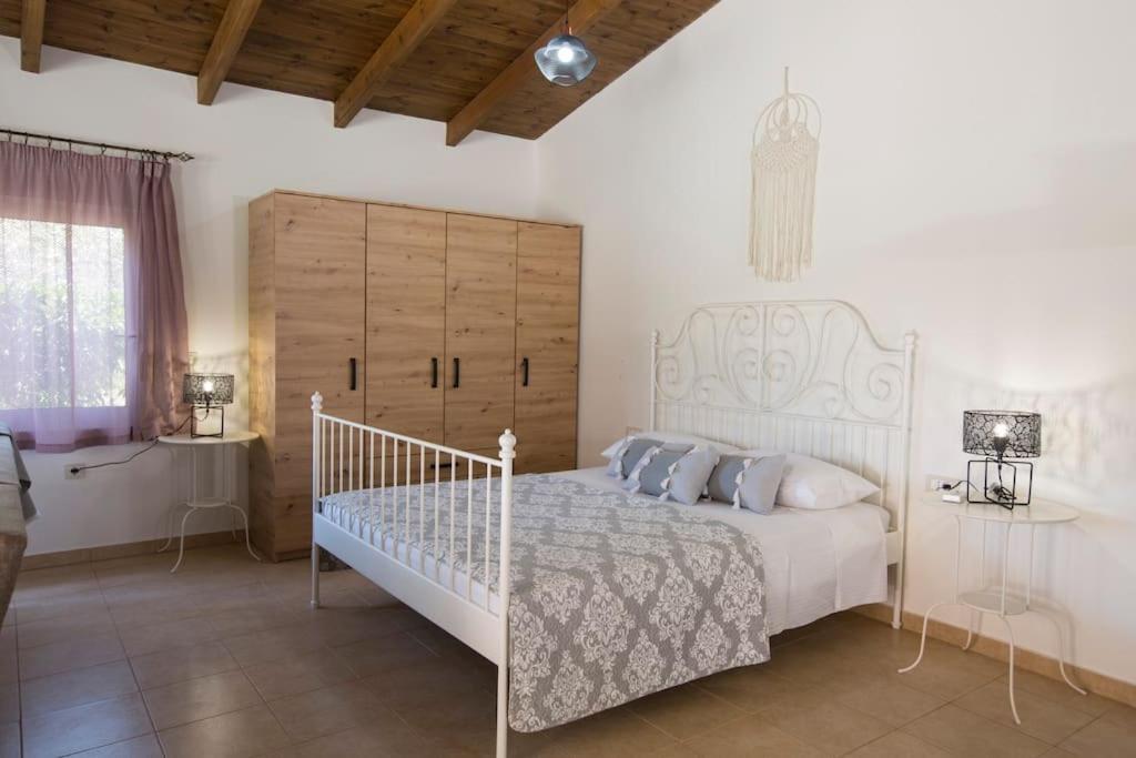Serenity Studio Beach Home Afandou Exterior foto