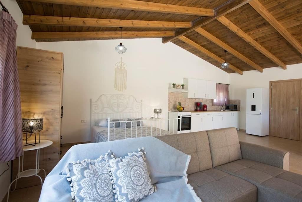 Serenity Studio Beach Home Afandou Exterior foto